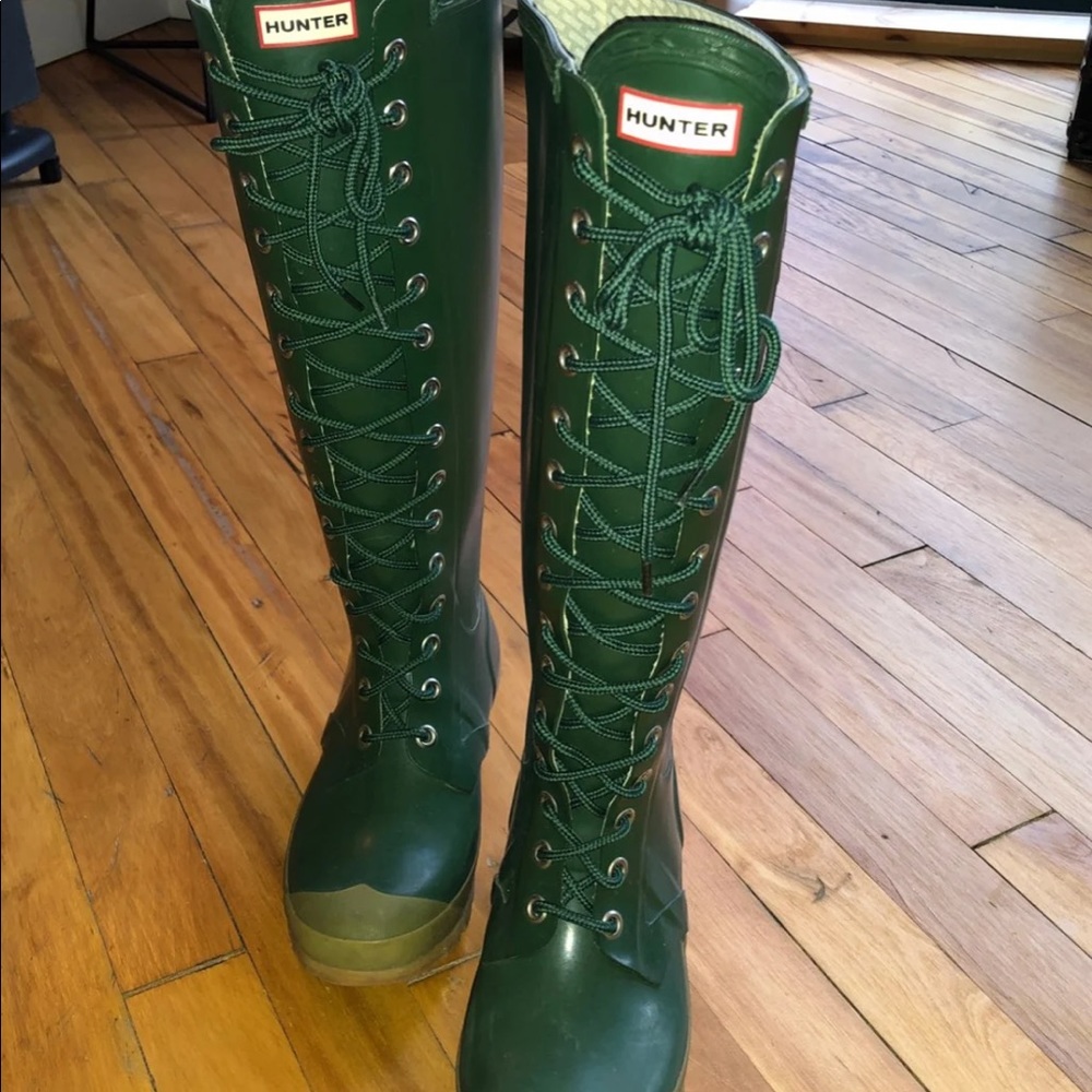 Hunter lace up green rain boots - size 6